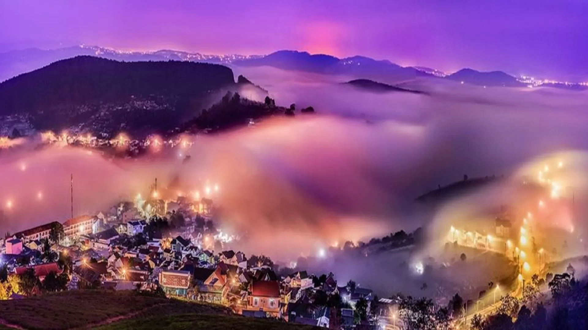 1749266436 Da Lat By Night