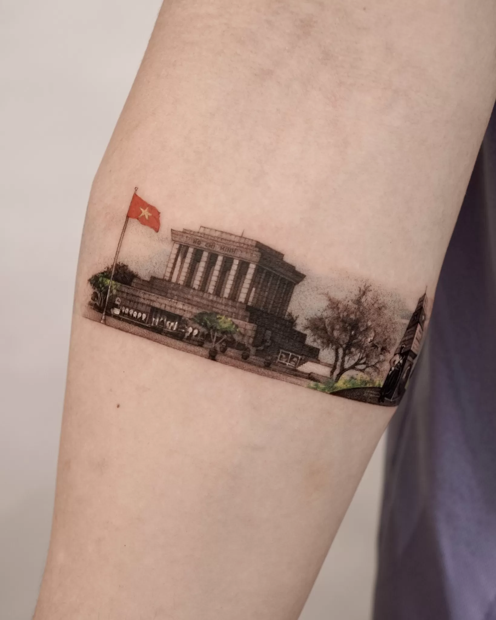 1750036416 Micro Realistic Tattoo Hochiminh Mausoleum Lechan General Lady Catba Hoangsa Truongsa 1