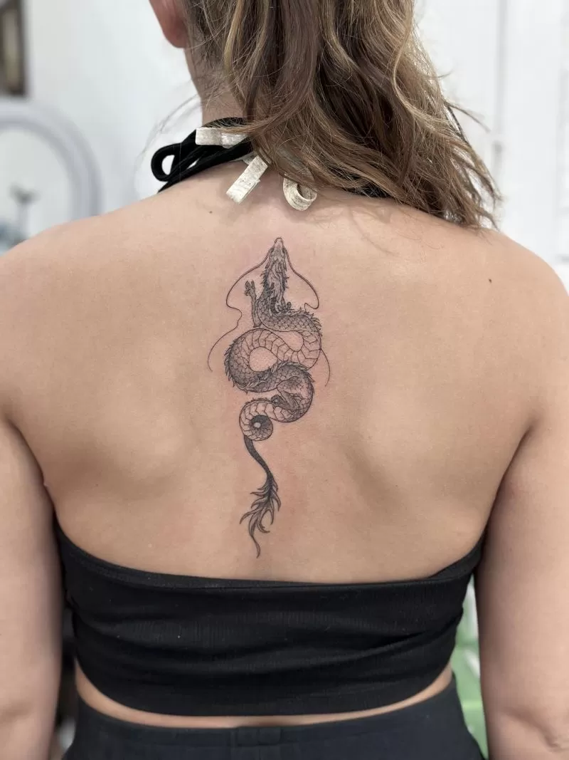 1774435146 Chinese Dragon Back Tattoo 11